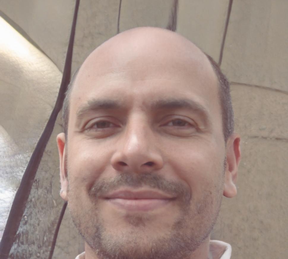 Portrait von Alexander Neuberg, Partnerschaftskoordinator